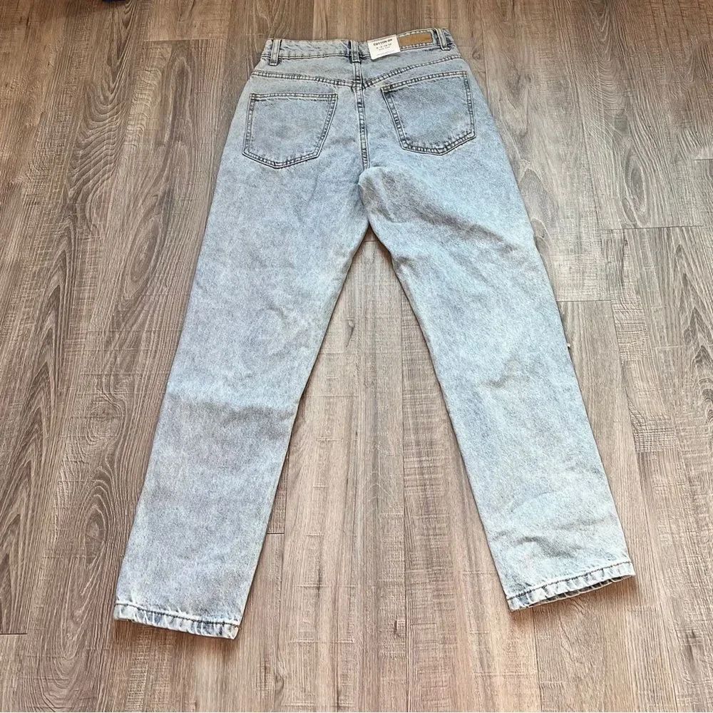 Cotton On Mom Jean - Picture 2 of 2
